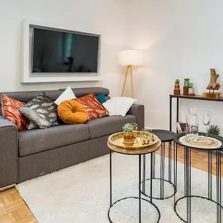 Og2 R - Wunderschoene 80m2 3-zimmer Naehe Salzburg *