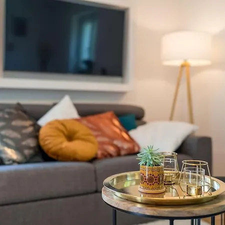 Og2 R - Wunderschoene 80m2 3-zimmer Naehe Salzburg * فريلاسنغ